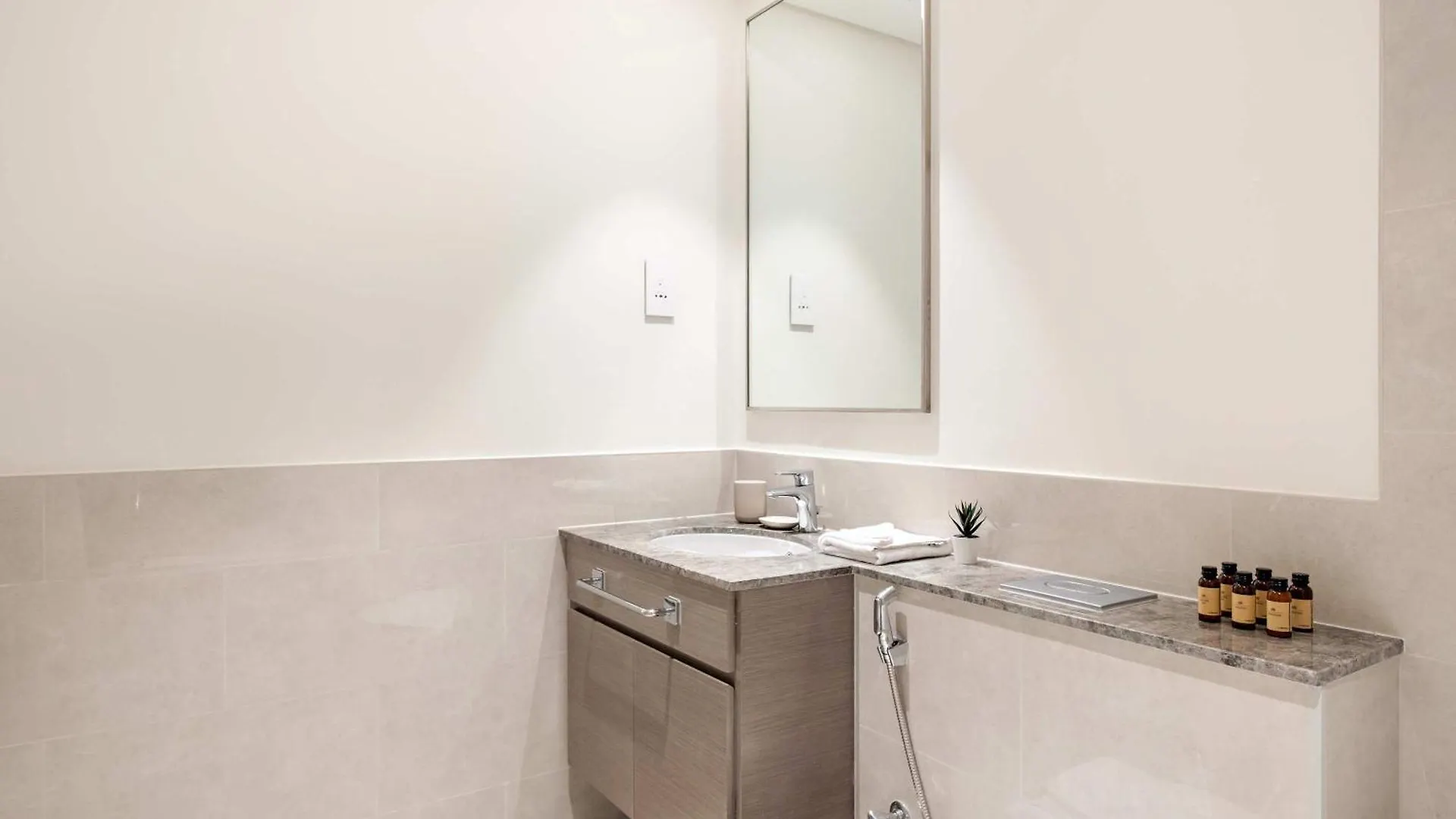 Silkhaus Cozy 1Bdr At Forte Tower In Emaar Downtown Dubai 0*,  United Arab Emirates